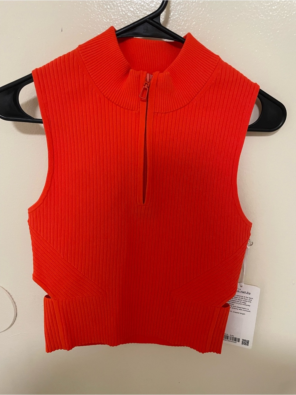 ✨NWT Lululemon Open Back Half Zip Sweater Size M - Picture 3 of 12